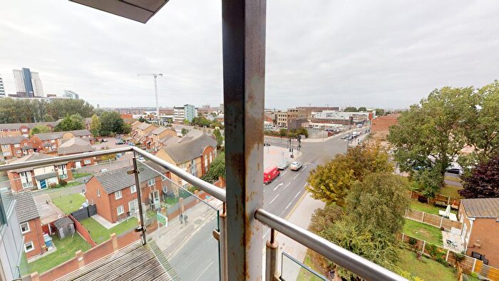 3 Bedroom Flat To Rent In Marlborough Street, Liverpool, L3