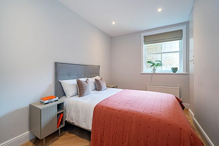 3 Bedroom Flat To Rent In Hamlet Gardens, King Street London, W6