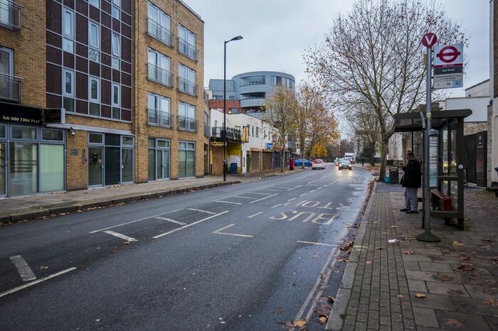 2 Bedroom Flat To Rent In Grange Road, London, SE1