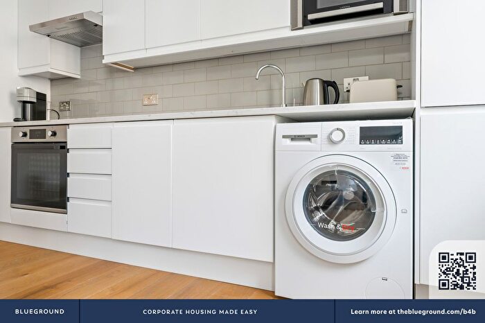 2 Bedroom Flat To Rent In Waterloo, SE1
