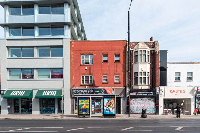 1 Bedroom Flat For Sale In Bethnal Green Road, Bethnal Green, London, E2