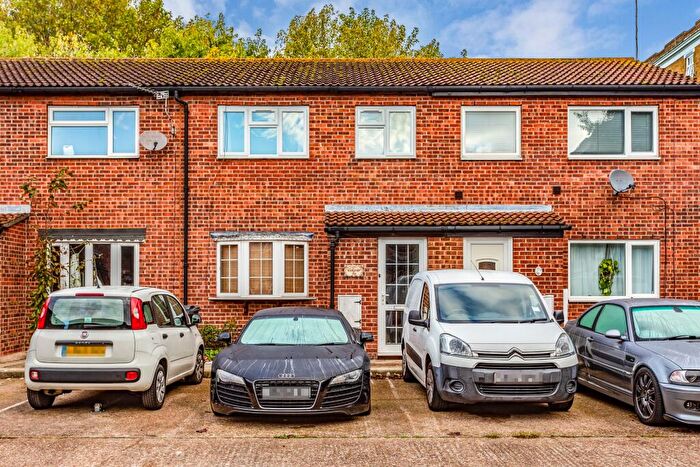 3 Bedroom Terraced House To Rent In Corfield Street, London, E2