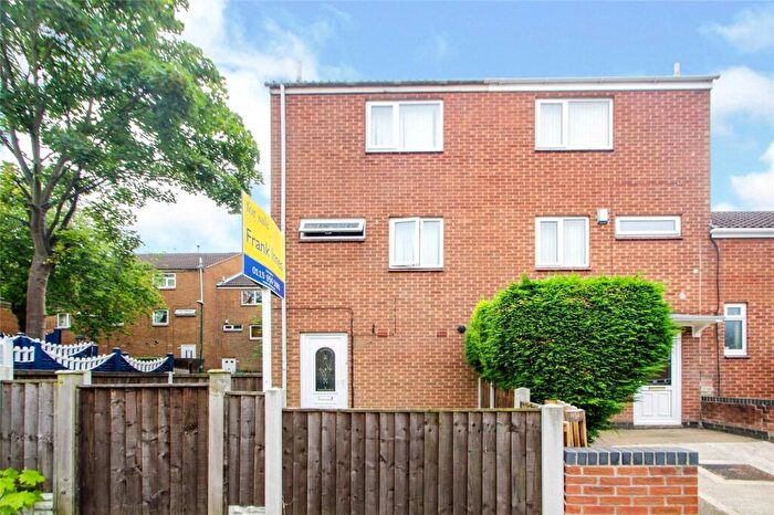 3 Bedroom End Of Terrace House For Sale In Ashwell Gardens, Nottingham, Nottinghamshire, NG7