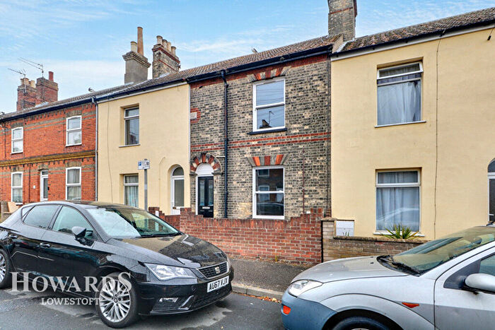 3 Bedroom Terraced House For Sale In Seago Street, Lowestoft, NR32