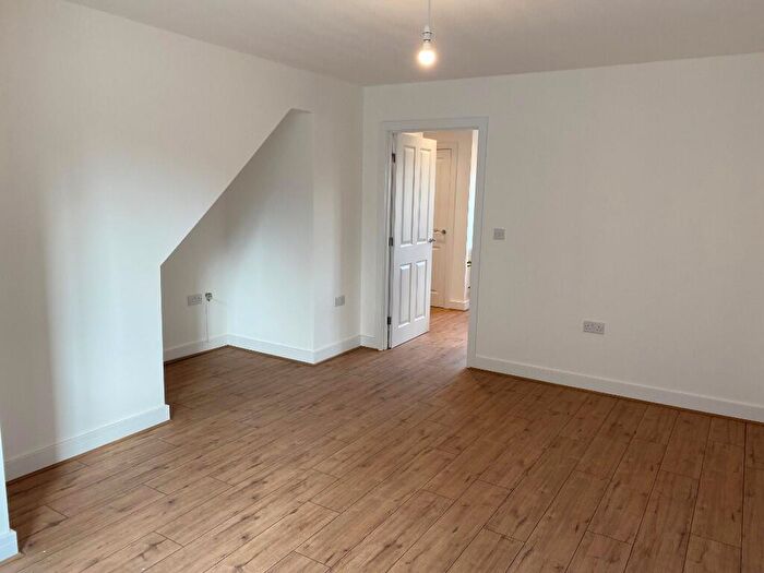 2 Bedroom End Of Terrace House To Rent In Fisherman Road, Ingram Park, Boston, Lincolnshire, PE21