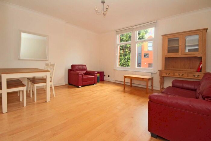 1 Bedroom Flat To Rent In Shaa Road, London, W3
