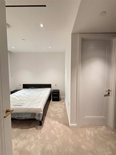 2 Bedroom Flat To Rent In Dingley Road, London, EC1V