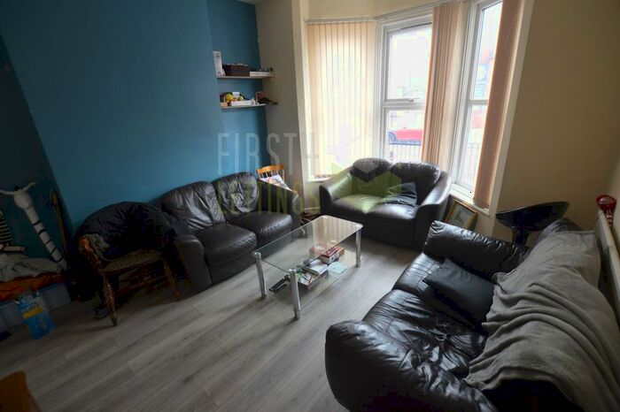 5 Bedroom Flat To Rent In St. Stephens Road, Evington, LE2