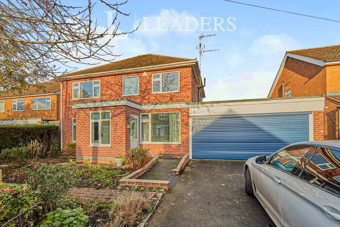 4 Bedroom Detached House To Rent In Hilary Close, Wollaton, Nottingham, NG8
