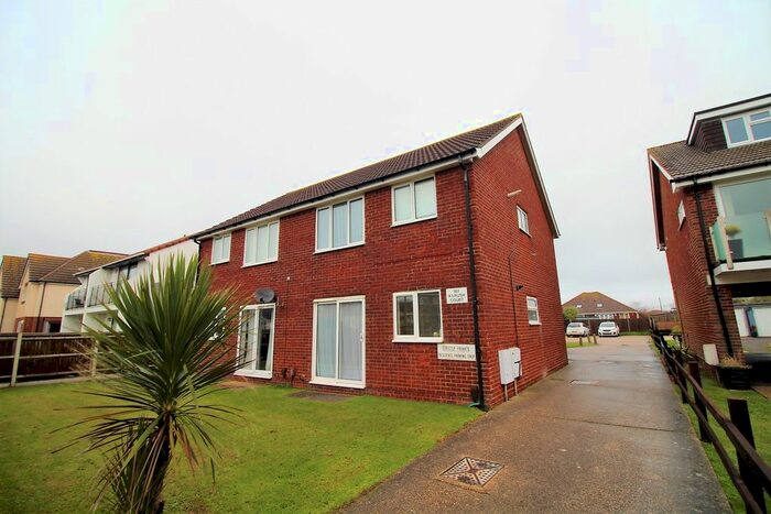 1 Bedroom Flat To Rent In Southwood Road, Hayling Island, PO11