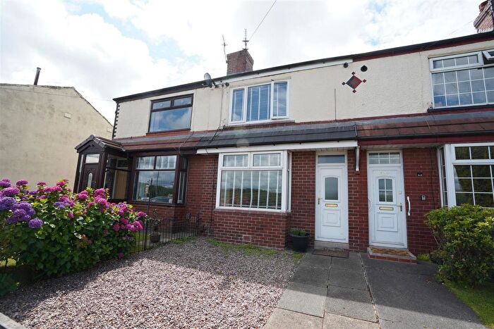 2 Bedroom Town House For Sale In Manchester Road, Blackrod, Bolton, BL6