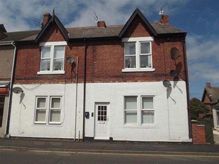 2 Bedroom Flat For Sale In High Market, Ashington, NE63