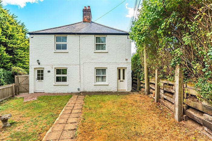 2 Bedroom Semi-Detached House For Sale In Marshborough Road, Marshborough, Sandwich, CT13
