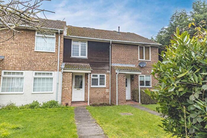 2 Bedroom Terraced House For Sale In Arkley Court, Maidenhead, SL6
