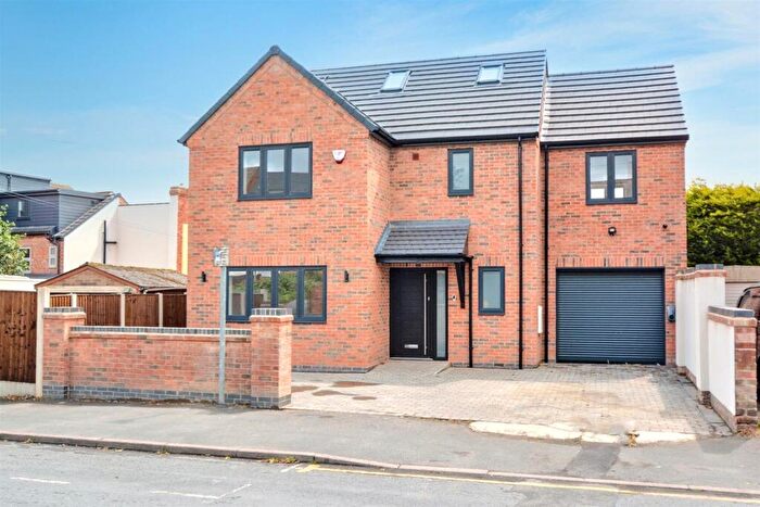 4 Bedroom Detached House For Sale In Devonshire Drive, Eastwood, Nottingham, NG16