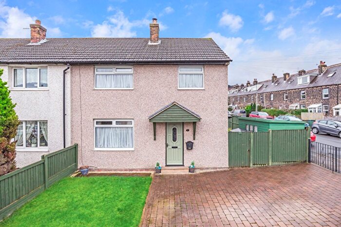 3 Bedroom End Terrace House For Sale In Gordon Street, Ilkley, West Yorkshire, LS29