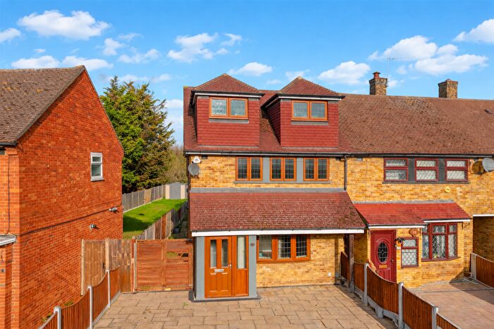 4 Bedroom End Of Terrace House For Sale In Usk Road, Aveley, South Ockendon, RM15