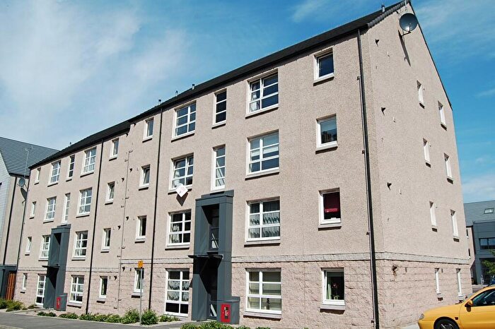 2 Bedroom Flat To Rent In Seaforth Road, Aberdeen, AB24