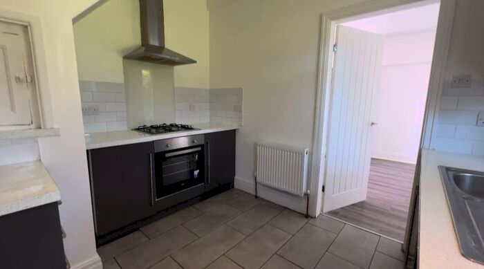3 Bedroom Semi-Detached House To Rent In Breightmet Drive, Breightmet, Bolton, BL2