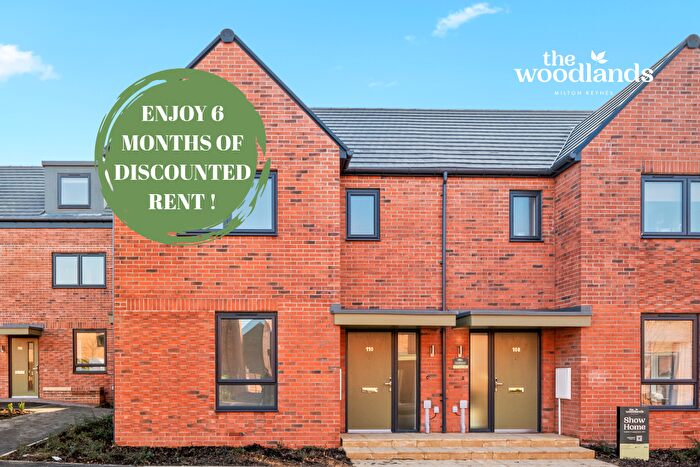 3 Bedroom Semi Detached House To Rent In Eredine Crescent, Milton Keynes, Buckinghamshire, MK5