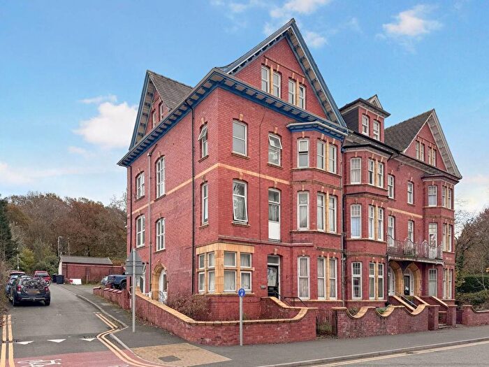 1 Bedroom Flat For Sale In Temple Street, Llandrindod Wells, LD1