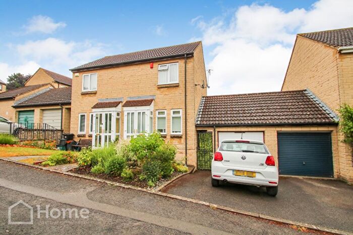 1 Bedroom Semi-Detached House For Sale In Langdon Road, Bath, Somerset, BA2