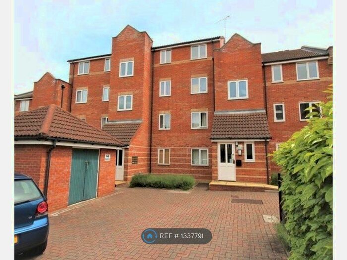 1 Bedroom Flat To Rent In Parkinson Drive, Chelmsford, CM1