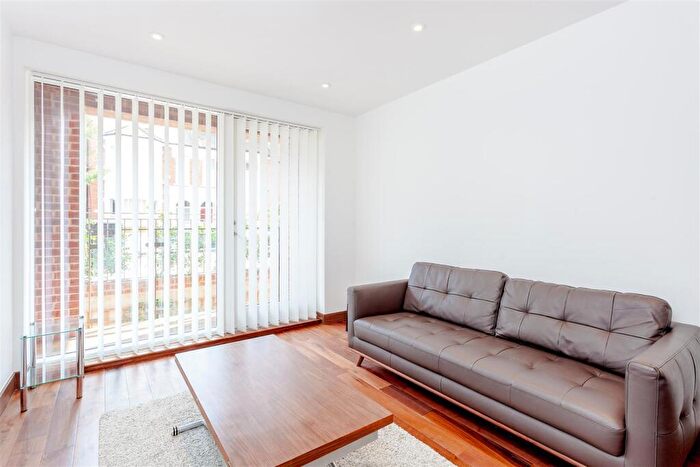 1 Bedroom Apartment To Rent In Maygrove Road, West Hampstead, NW6