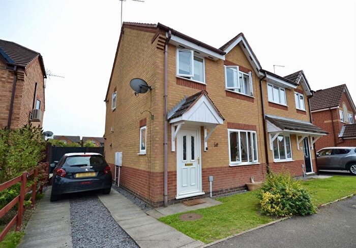 3 Bedroom Semi-Detached House To Rent In Heron Way, Coalville, LE67