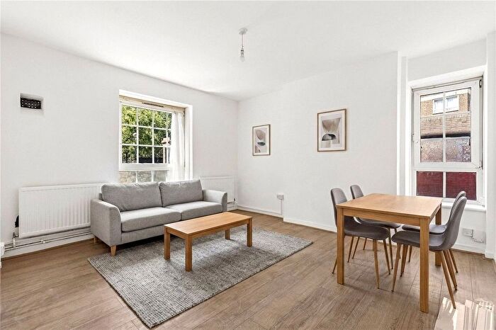 4 Bedroom Flat To Rent In Hanbury Street, London, E1