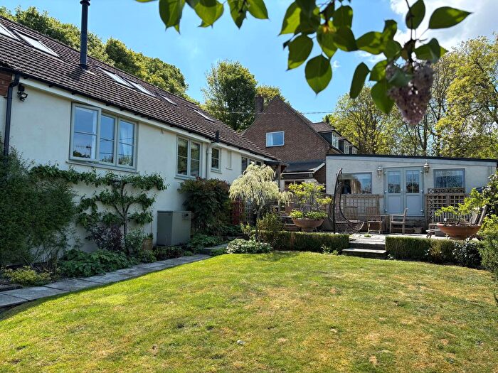 5 Bedroom Detached House To Rent In Lambourn, Hungerford, Berkshire, RG17