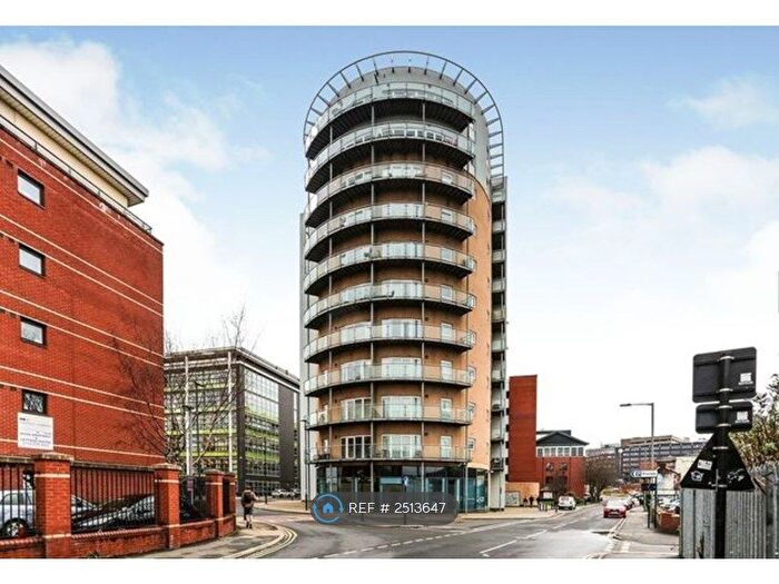 2 Bedroom Flat To Rent In Coode, Sheffield, S3