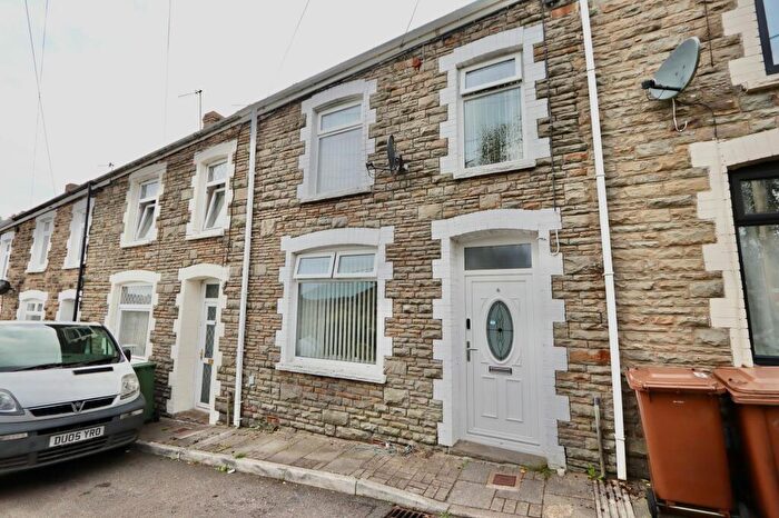 3 Bedroom Property For Sale In Woodville Terrace, Argoed, NP12