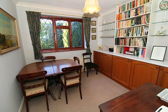 4 Bedroom Detached House For Sale In Castle Close, Bromley, BR2