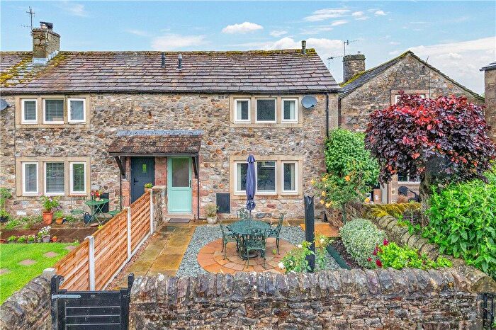 2 Bedroom Garage / Parking To Rent In East Street, Gargrave, Skipton, North Yorkshire, BD23