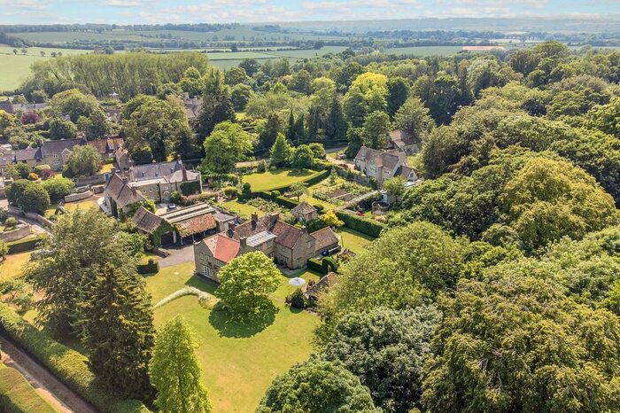 5 Bedroom Detached House For Sale In Souldern, Bicester, OX27