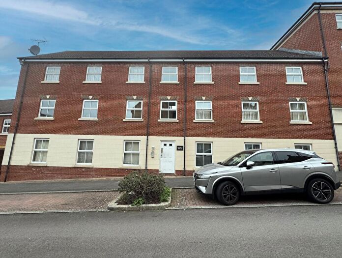 2 Bedroom Flat For Sale In Delius House, Arnold Street, Swindon, Wiltshire, SN25