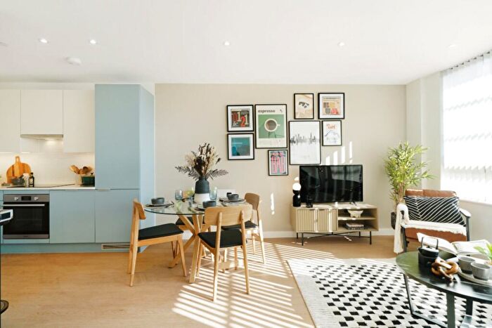 2 Bedroom Apartment To Rent In Sherlock Quarter, Sherlock Street, B5