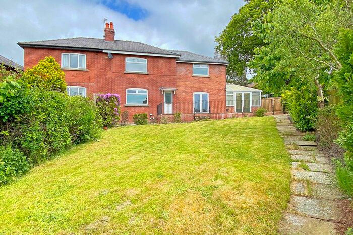 5 Bedroom Semi-Detached House To Rent In The Crescent, Summerbridge, Harrogate, HG3