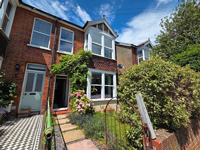 4 Bedroom Semi Detached House For Sale In Sydney Road, Walmer, Deal, CT14
