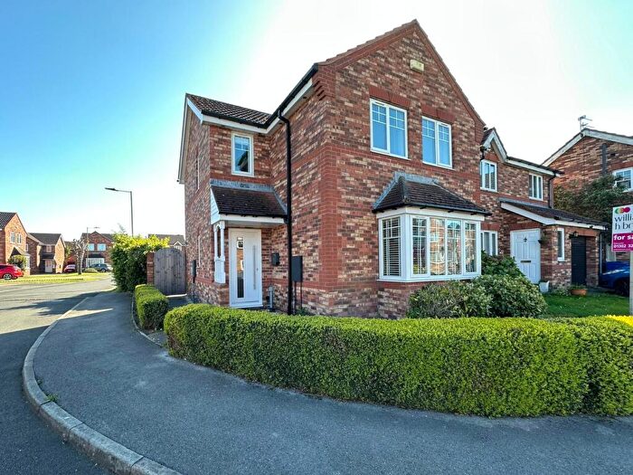 3 Bedroom Detached House For Sale In Hayfield Close, Barnby Dun, Doncaster, DN3
