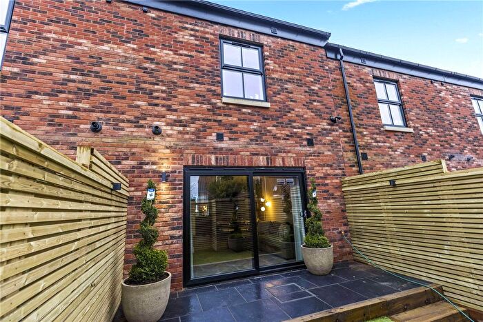 3 Bedroom Terraced House For Sale In Pownall Street, Macclesfield, SK10