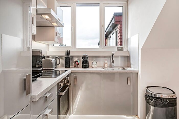 1 Bedroom Flat To Rent In Wembley Park Drive, Wembley, HA9