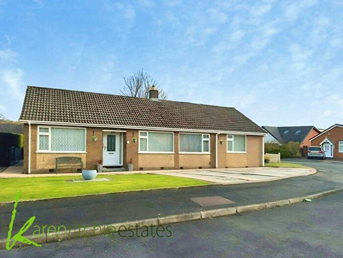 3 Bedroom Detached Bungalow For Sale In Sandray Close, Ladybridge, BL3