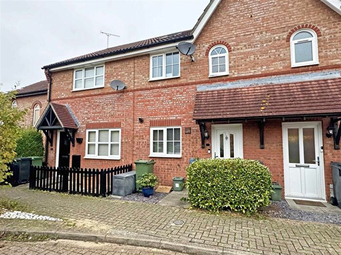 3 Bedroom Terraced House For Sale In Ragley Close, Great Notley, Braintree, CM77