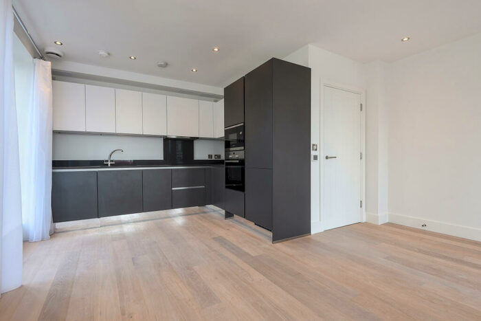 2 Bedroom Apartment To Rent In Deptford Bridge, London, SE9