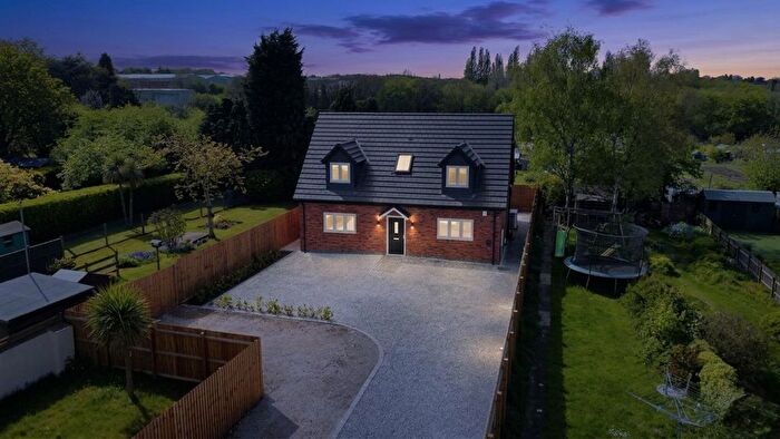 3 Bedroom Detached House For Sale In Leicester Road, Shepshed, Loughborough, LE12