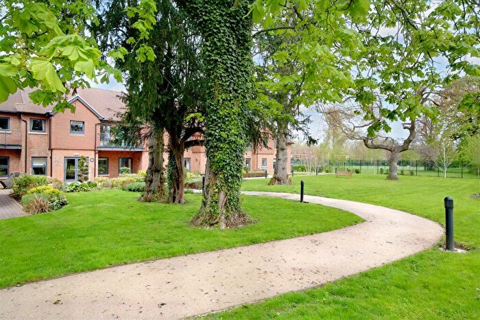 1 Bedroom Apartment For Sale In , St. Giles Mews, Stony Stratford, Milton Keynes, MK11