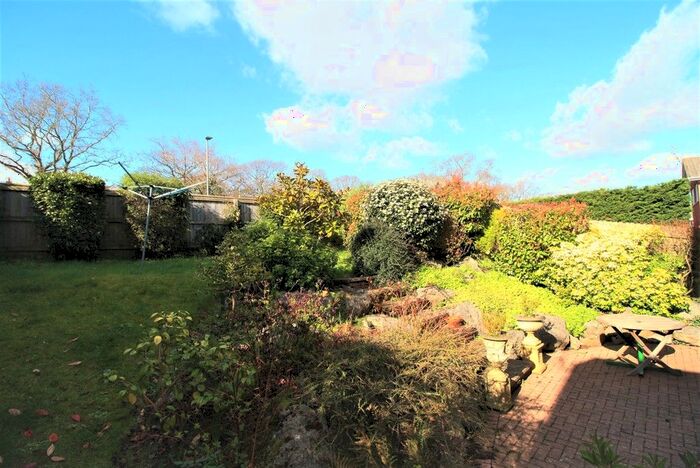 4 Bedroom Detached House To Rent In Meadow View Road, Exmouth, EX8