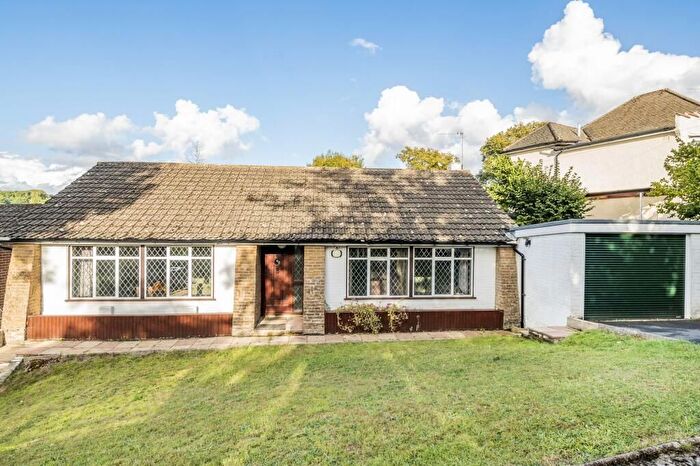 3 Bedroom Bungalow To Rent In Hawkhirst Road, Kenley, CR8